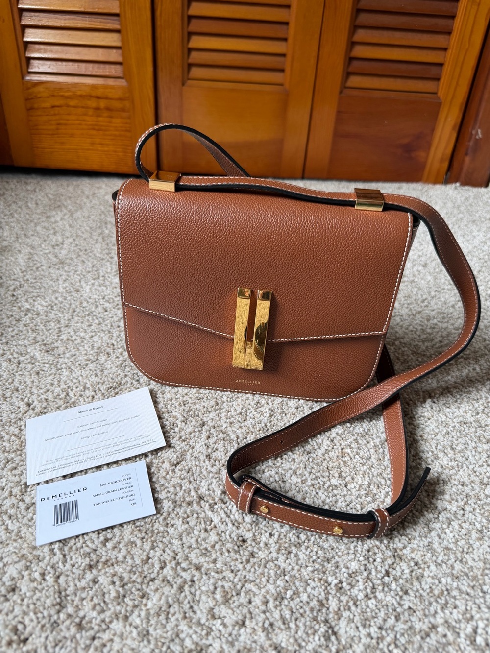 NWT Demellier Vancouver Leather Handbag Crossbody with Gold Hardware